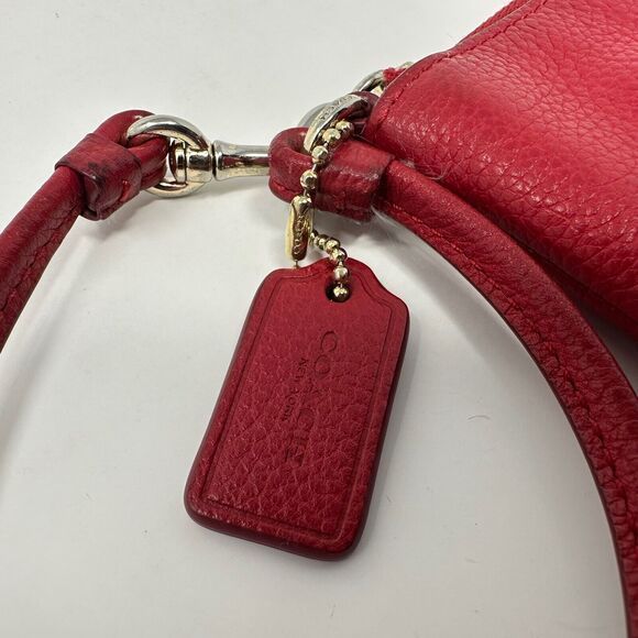 Coach Vintage Red Wristlet Wallet Pebbles Leather Zip Up Strap Stagecoach - Picture 4 of 10